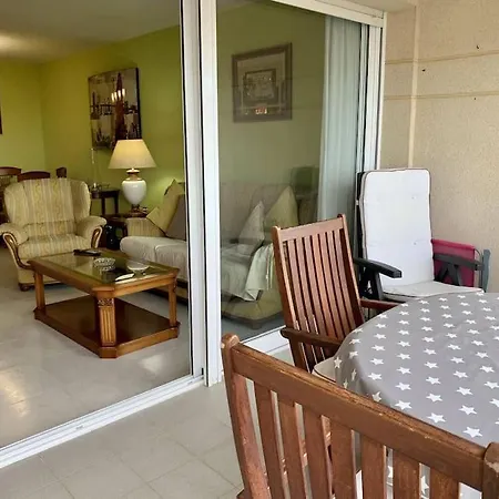 Apartment Penthouse W/ Sea View, Pool & Calafell